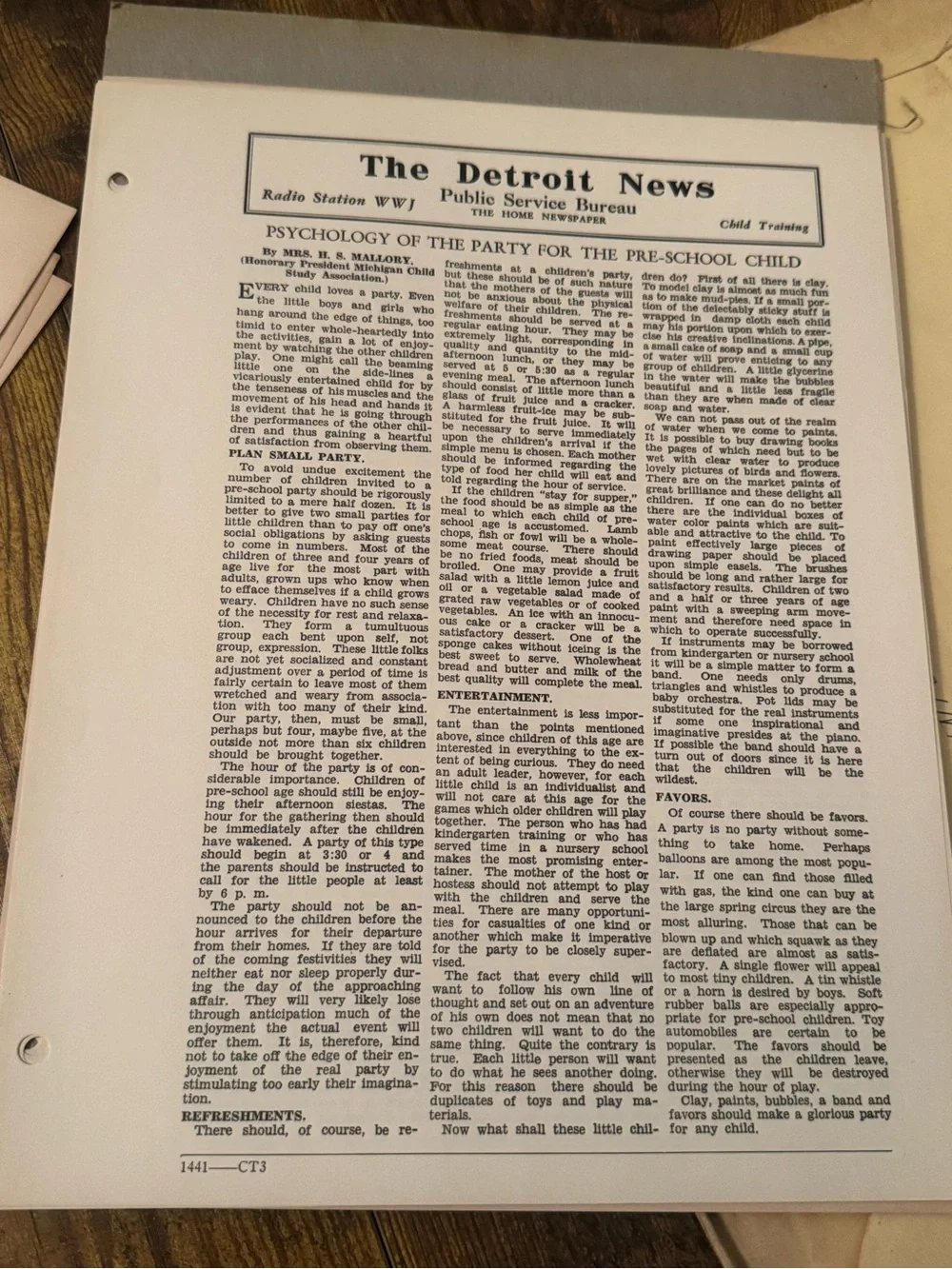 Vintage Detroit News Public Service Bureau Child Training Packet 16 Sheets WWJ‎